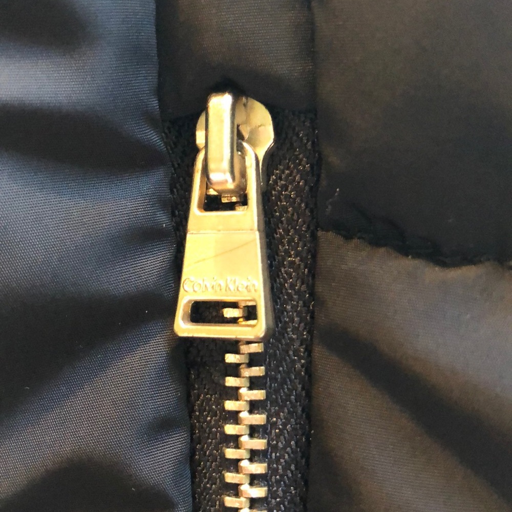 Calvin Klein Performance Vest Medium - image 4